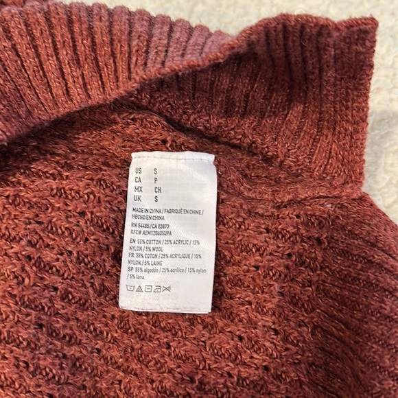 American Eagle Outfitters sweater size small women’s - Picture 8 of 8